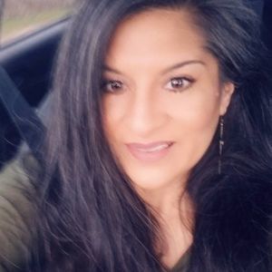 Meet your Posher, Frances